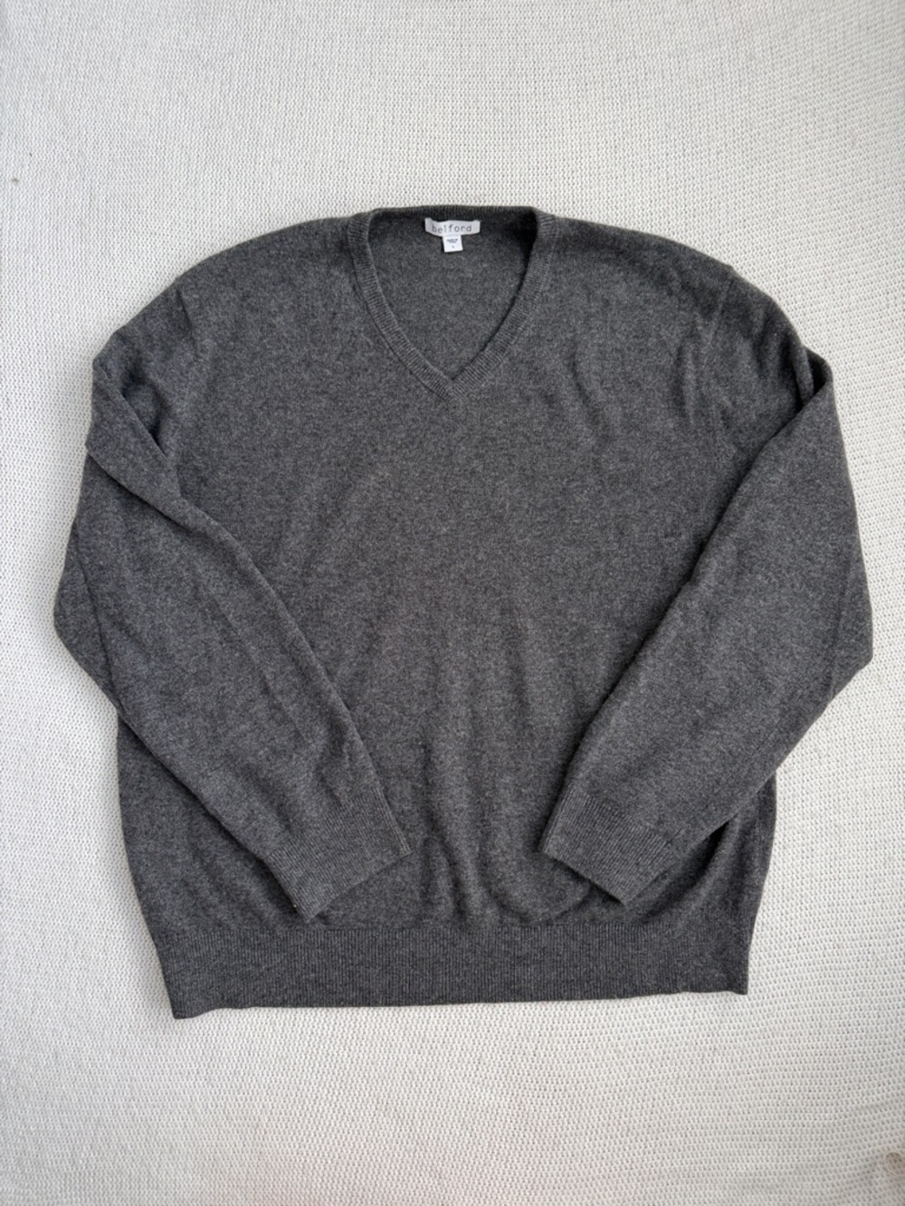 Belford 100% Cashmere V Neck Sweater Gray Size Large